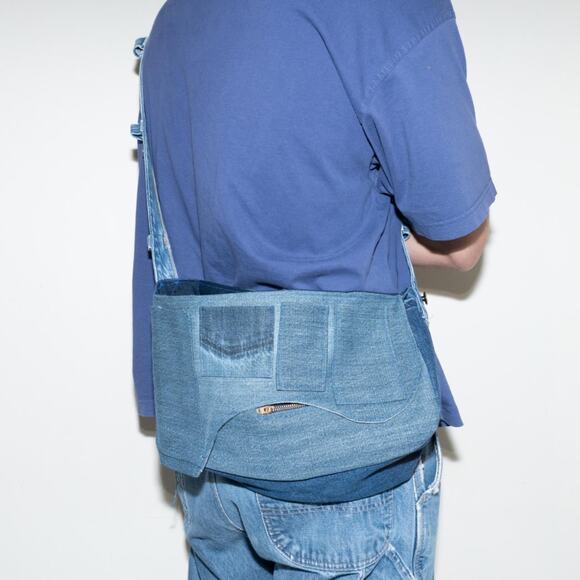 Upcycled carhartt messenger bag / Utility bag /Crossbody bag - Picture 7 of 8